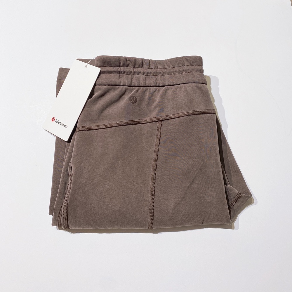 🍂🍁 Lululemon Softstreme HR Pant Regular Length Espresso